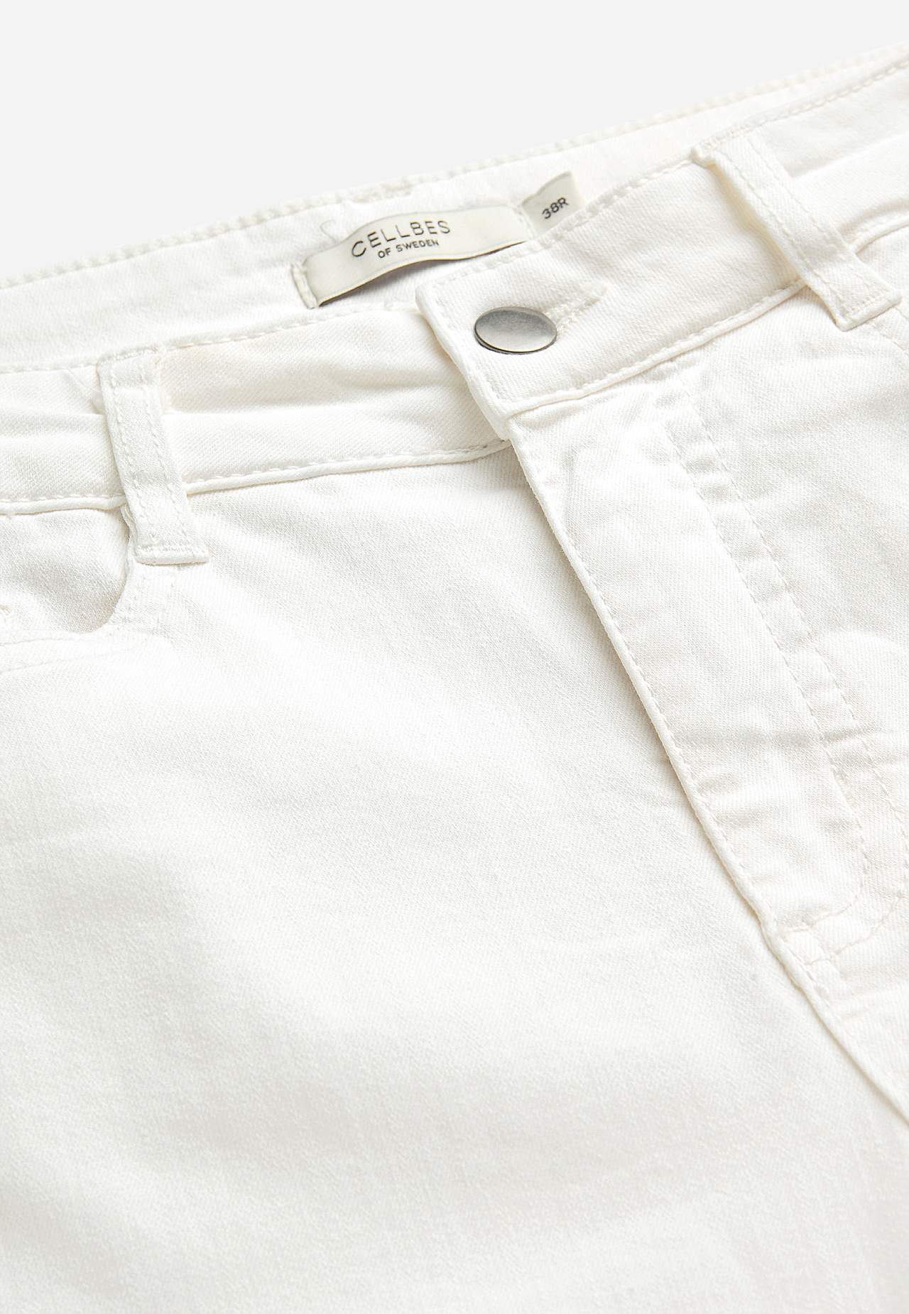 Ērti, elastīgi džinsi ar taisnām starām - trīs garumi Linnea