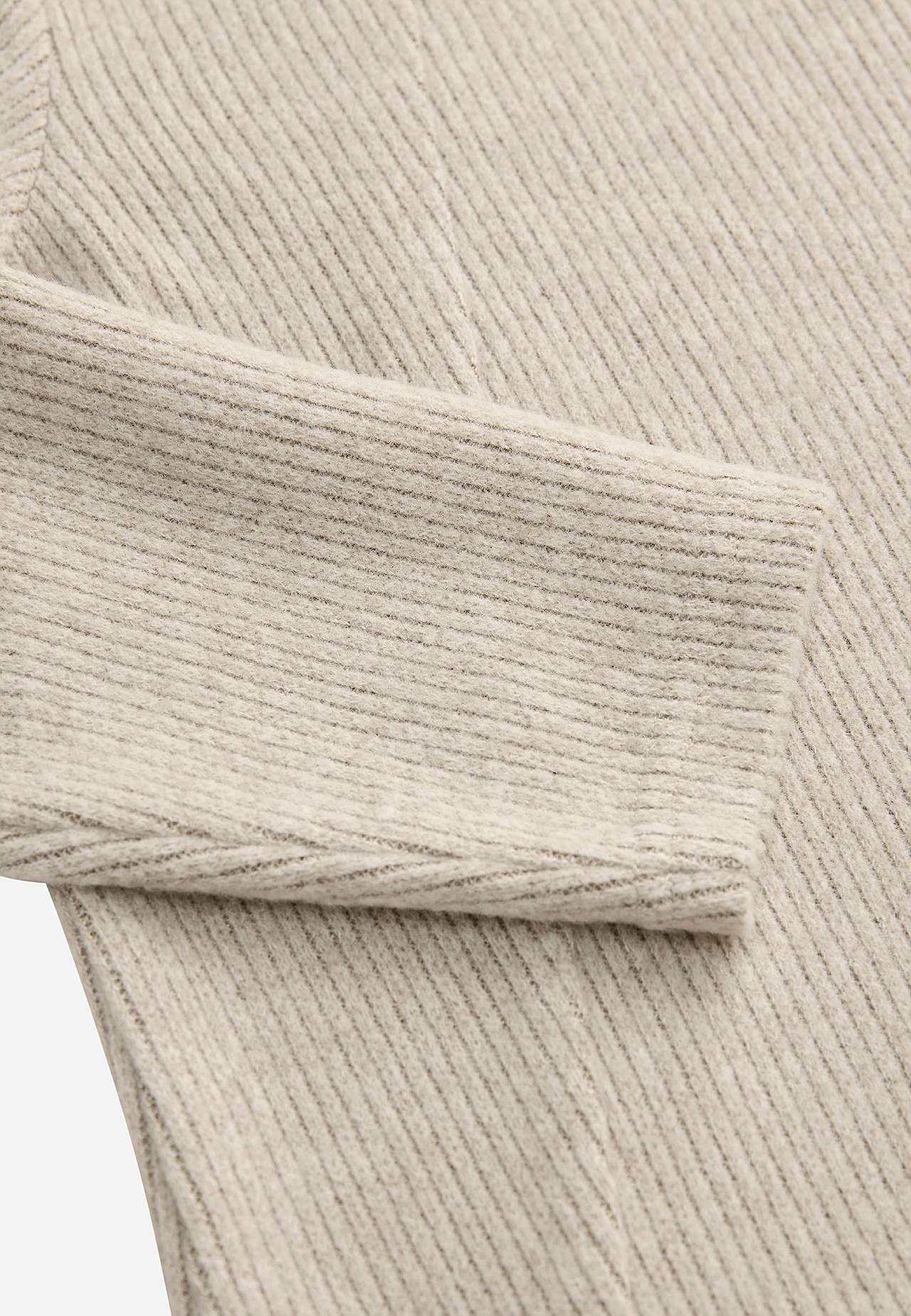 Ļoti mīksta kleita ar kabatām Beata