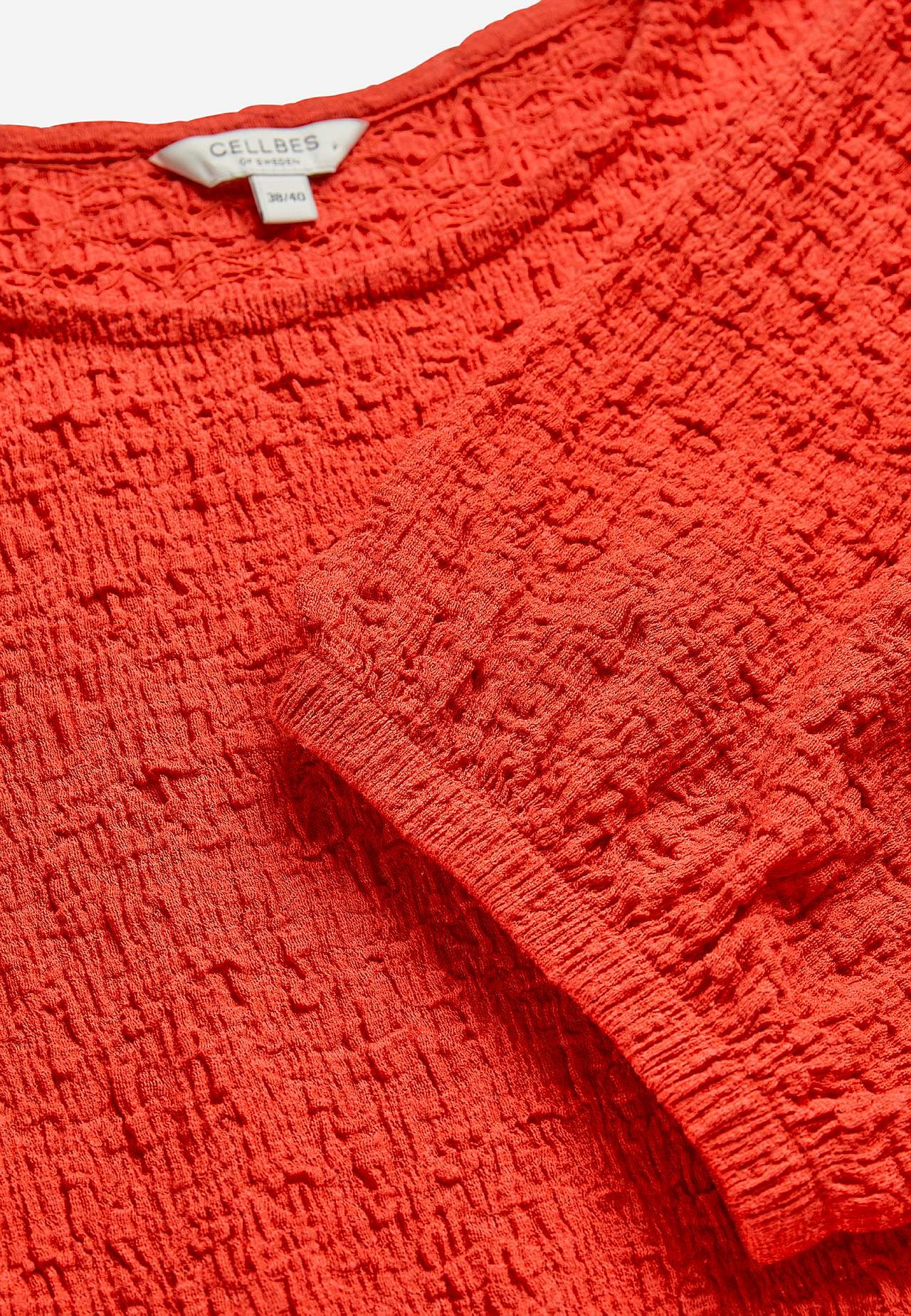 Trikotāžas kleita ar tekstūru