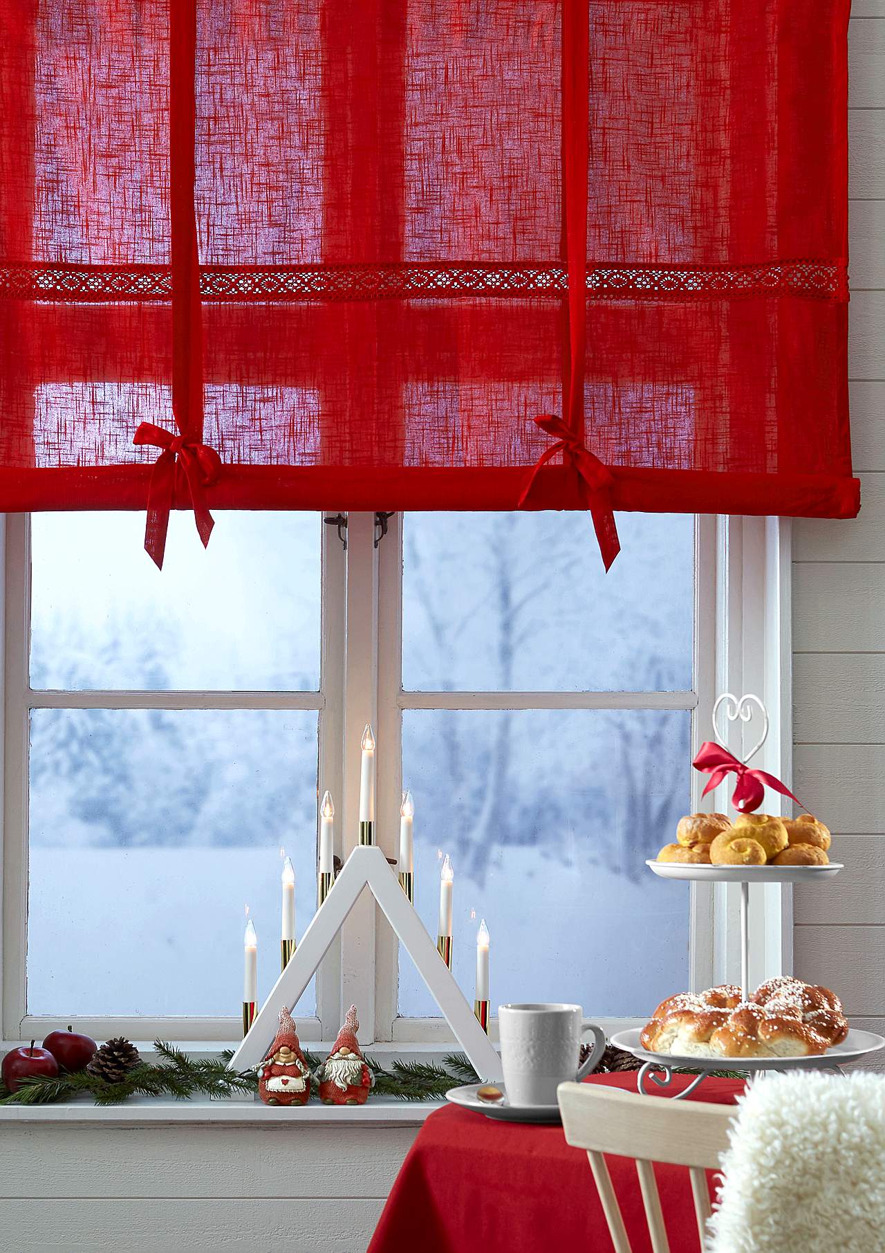 Romiešu žalūzijas ar mežģīņu joslu Monica