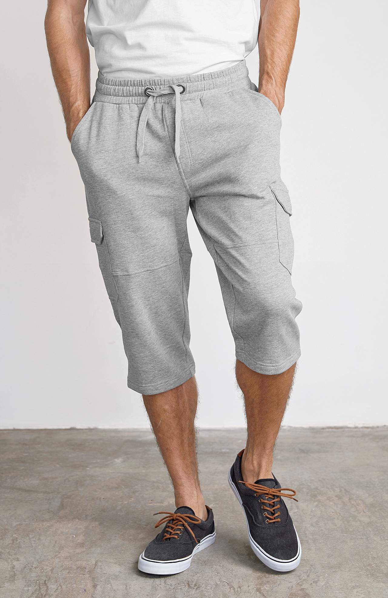 Gari, sportiski šorti ar kargo veida kabatām