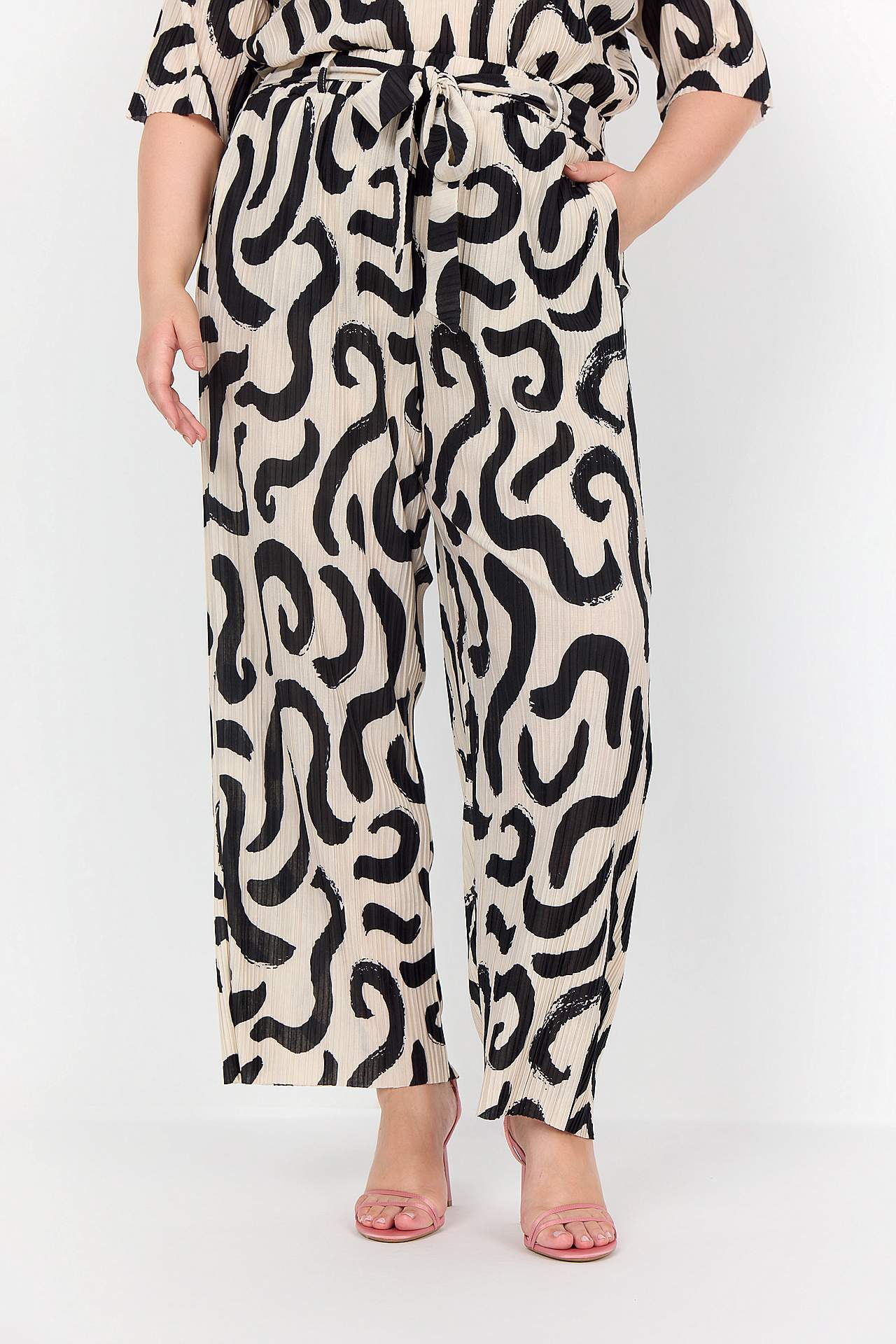 Plisētas trikotāžas bikses