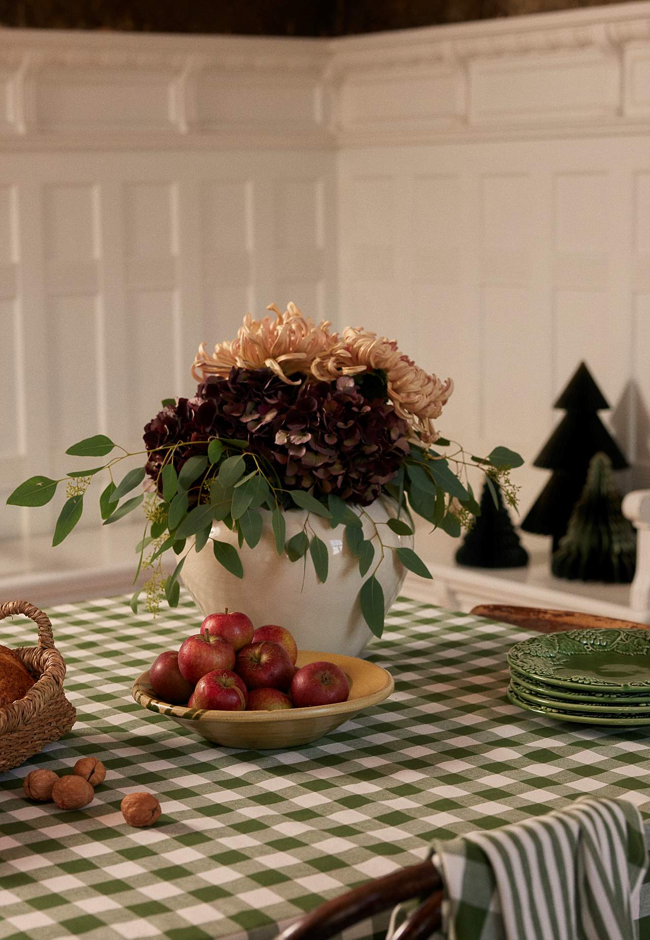 Rūtaina auduma galdauts