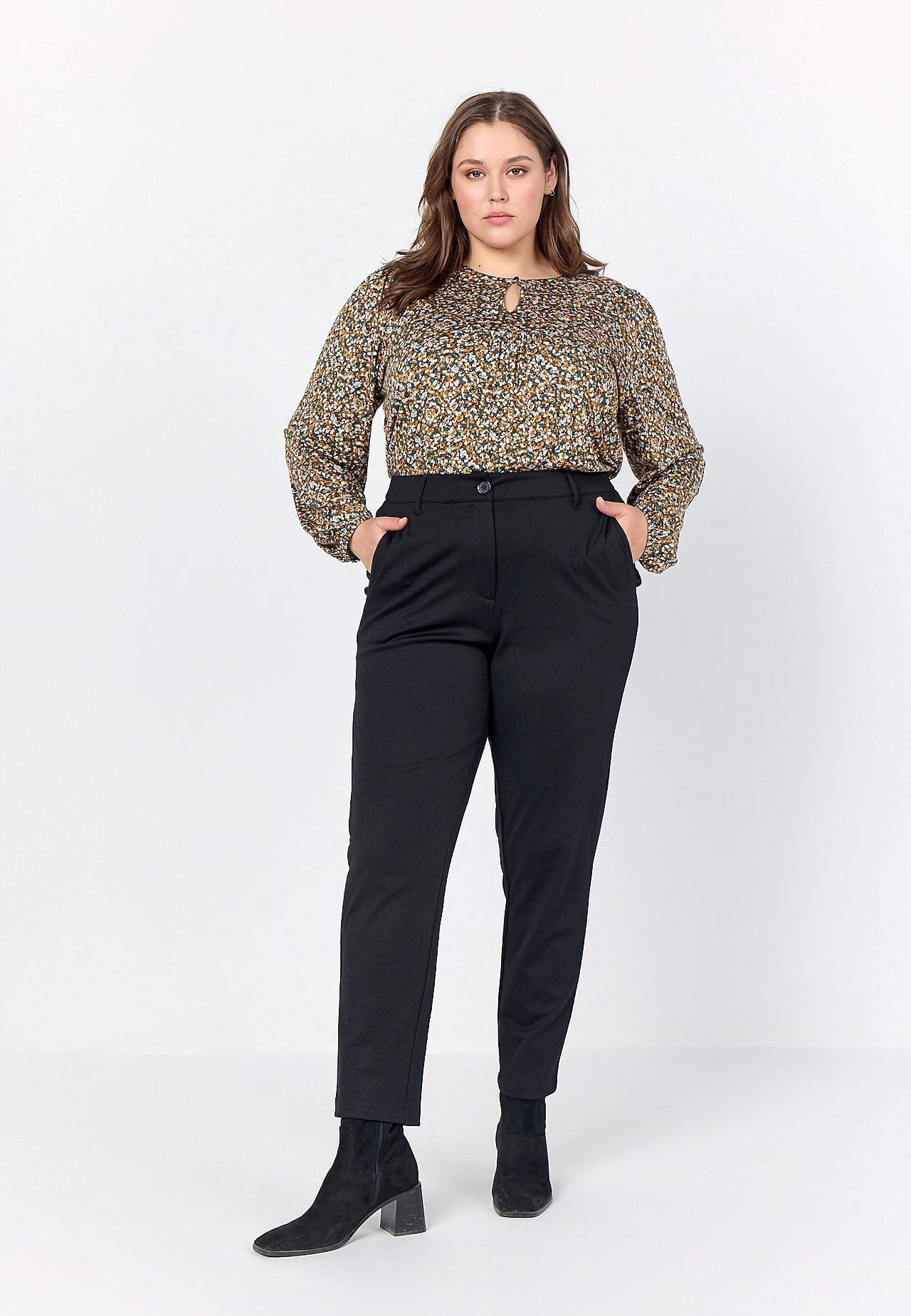 Elastīgas trikotāžas bikses