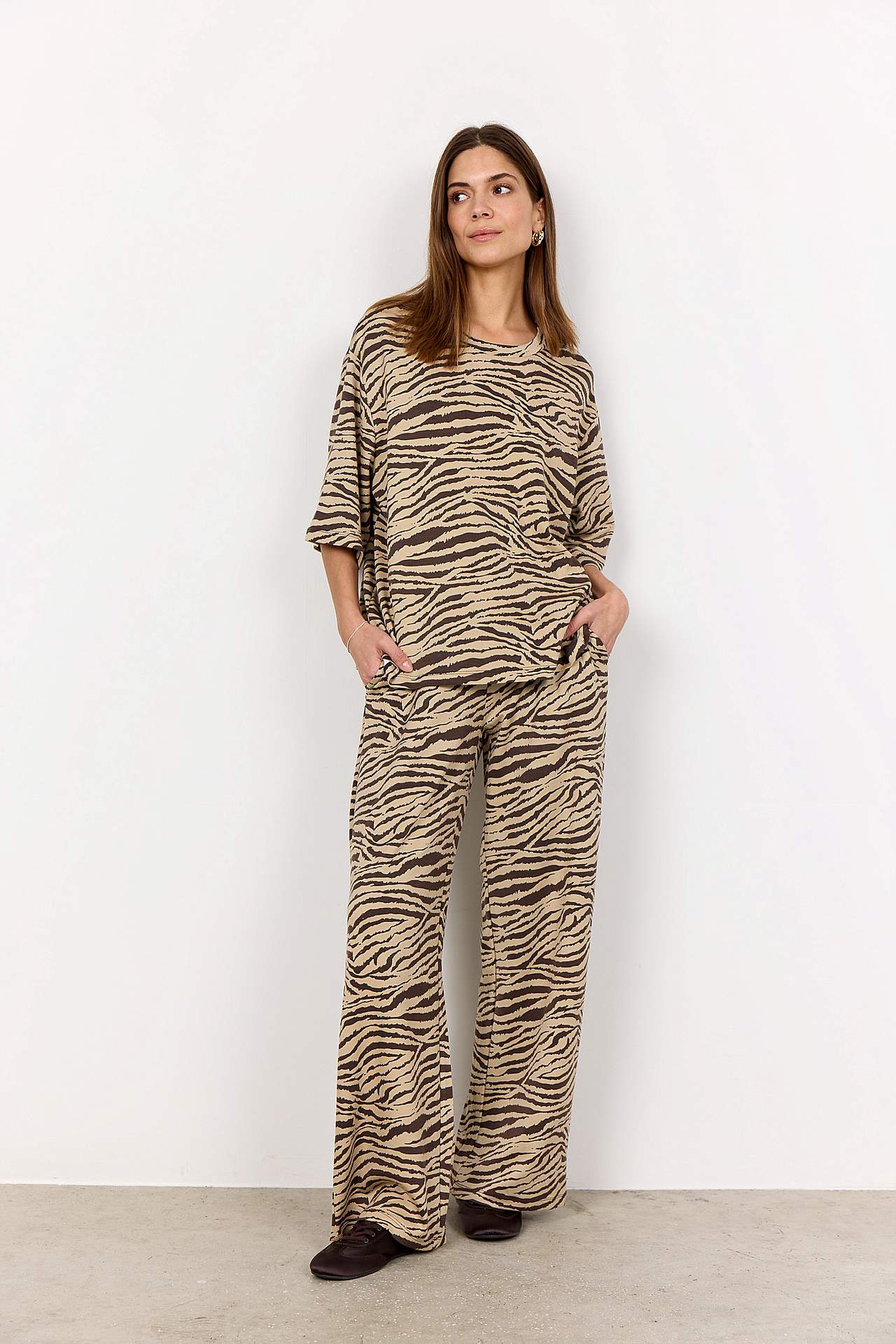 Ļoti mīksts T krekls ar zebrādas rakstu