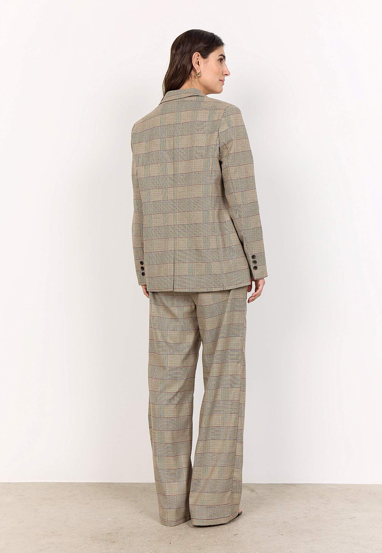 Sīkrūtaina auduma žakete