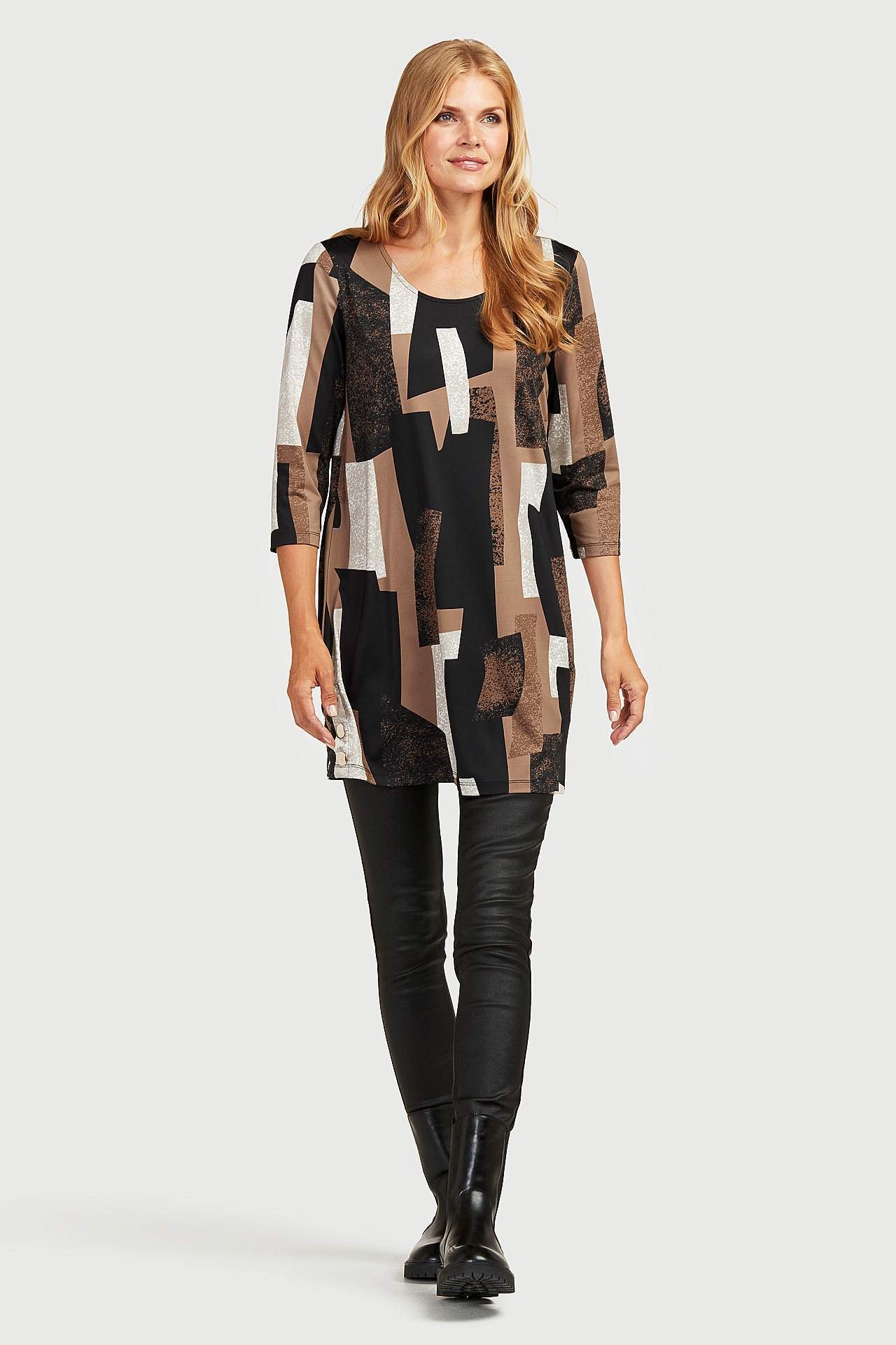 Stilīga trikotāžas tunika