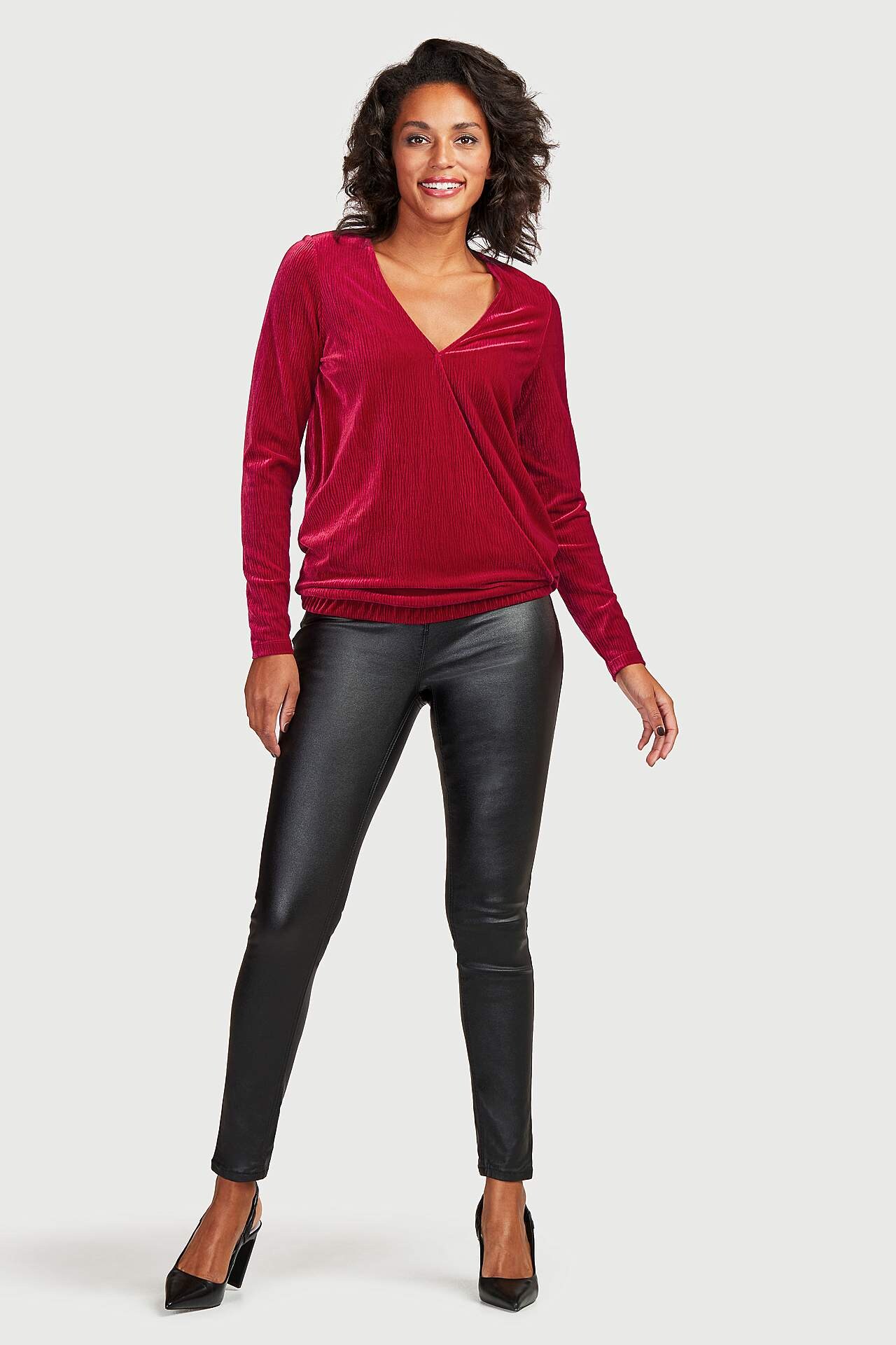 Plisēta samta tops ar pārlikumu