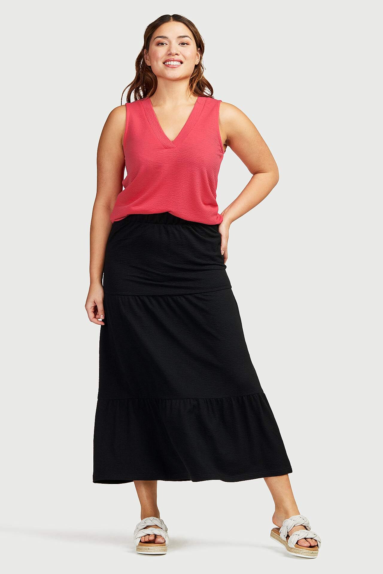 Trikotāžas tops bez piedurknēm