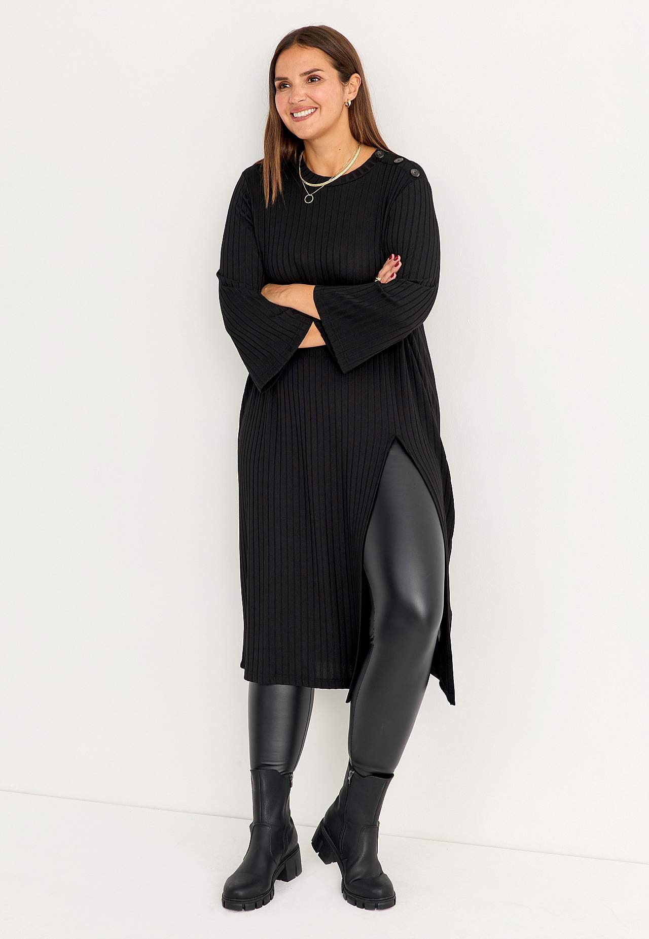 Rievota adījuma kleita-tunika