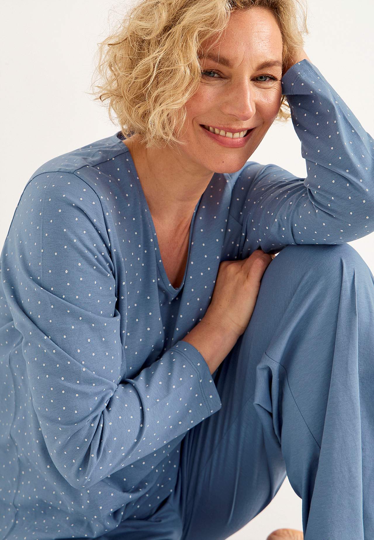 Divdaļīga punktaina pidžama