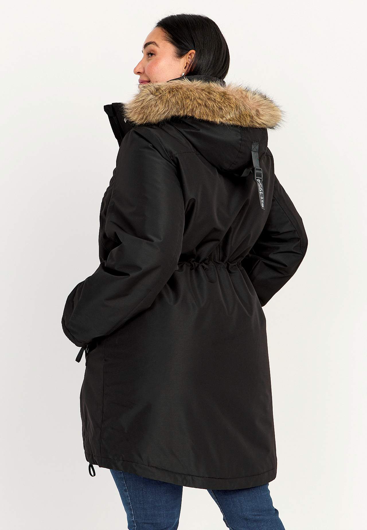 Silti oderēta parkas jaka