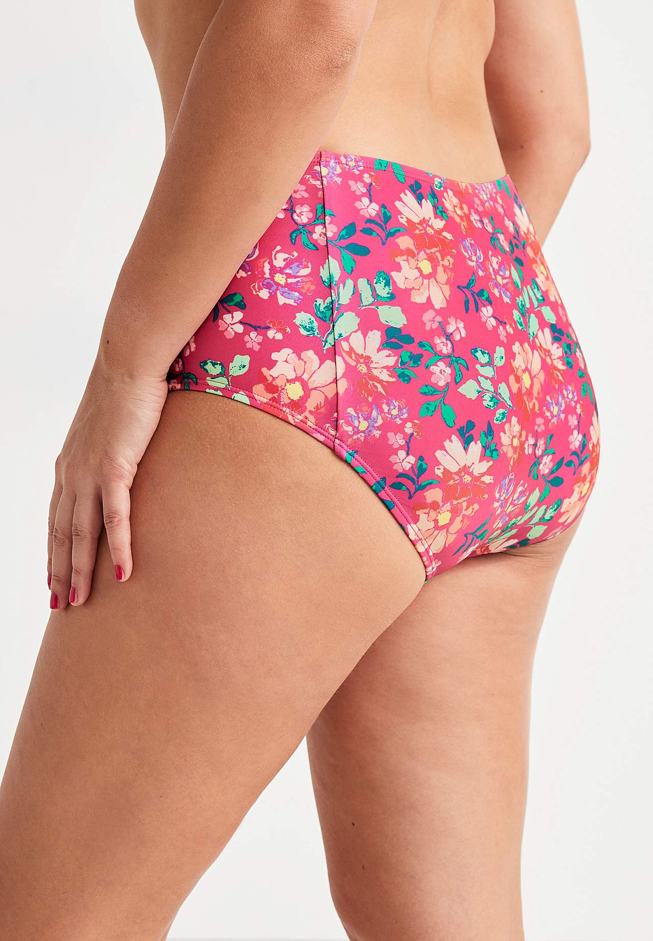Bikini biksītes ar augstu jostasvietu