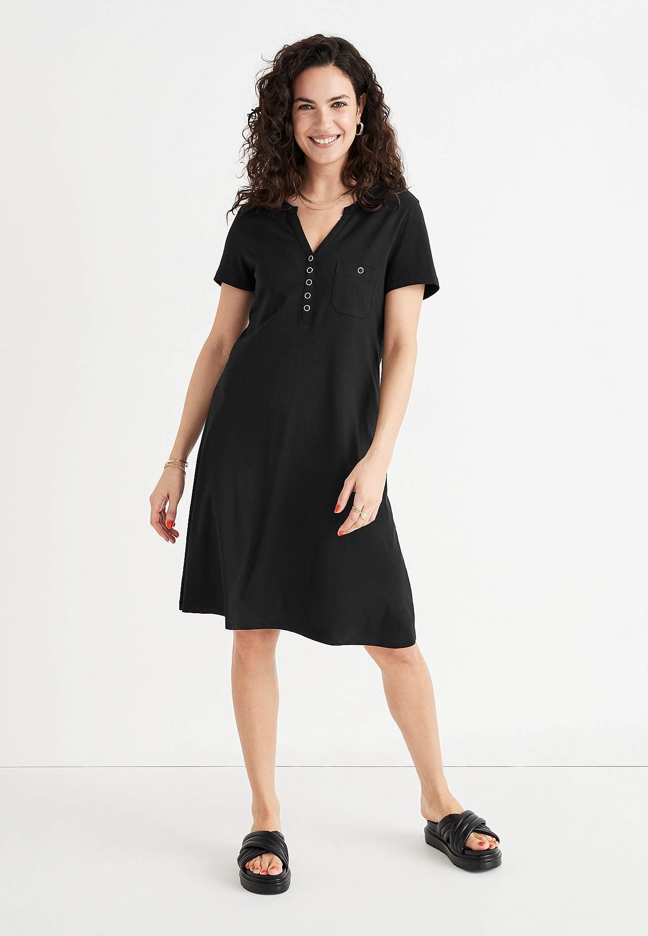 Patīkami mīksta trikotāžas kleita