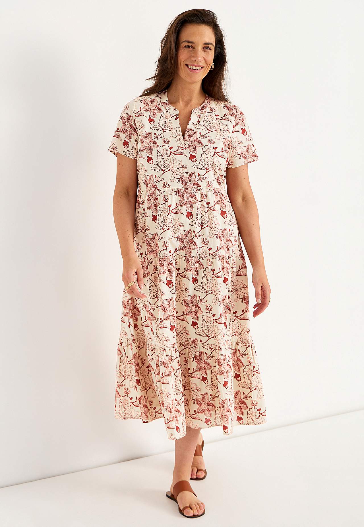 Kokvilnas kleita ar volāniem