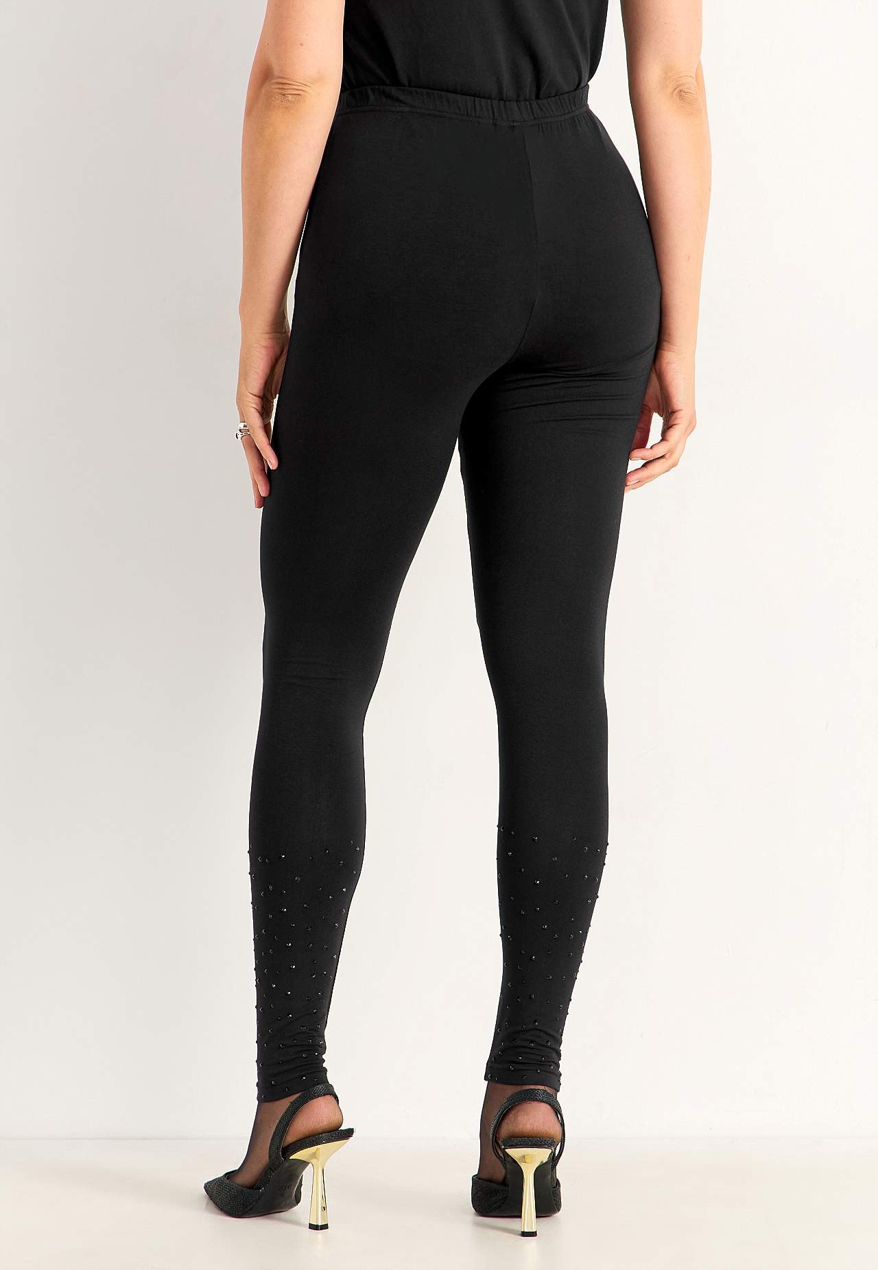 Legingi ar mirdzošiem akmentiņiem