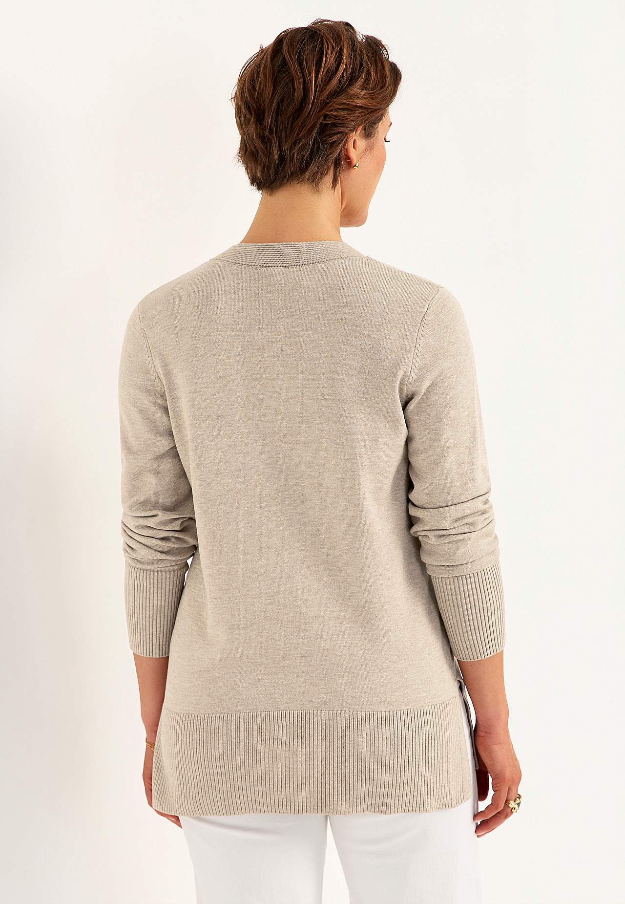 Smalka adījuma tunika