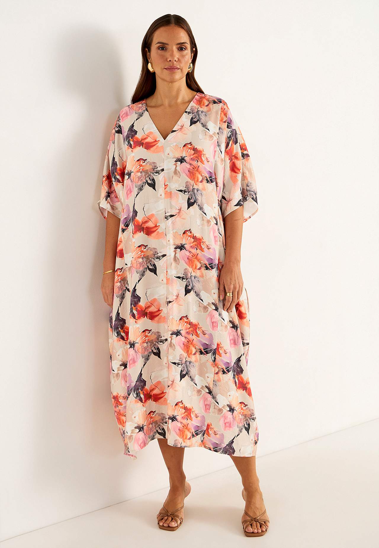 Multifunkcionāla svētku kimono kleita