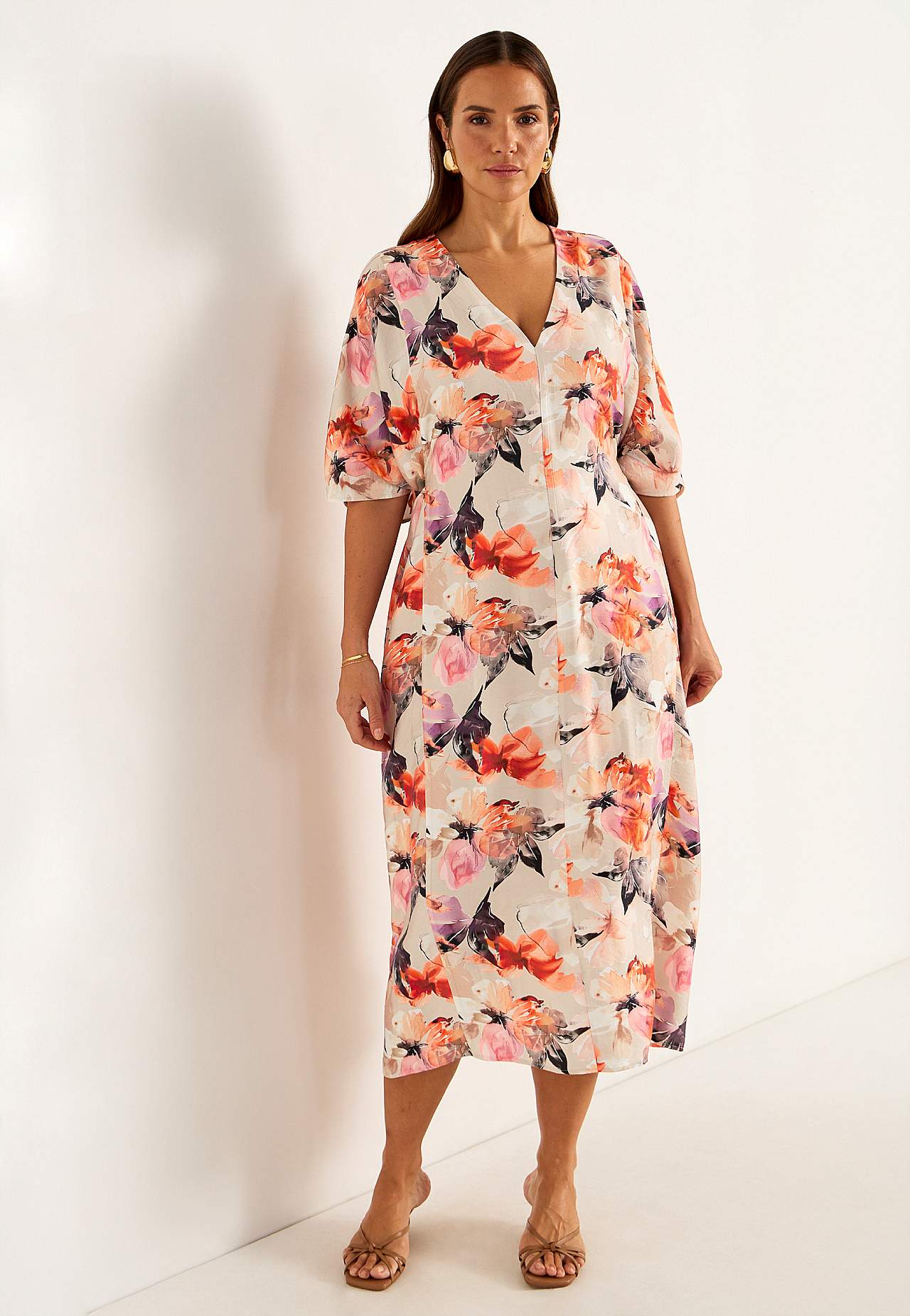 Multifunkcionāla svētku kimono kleita