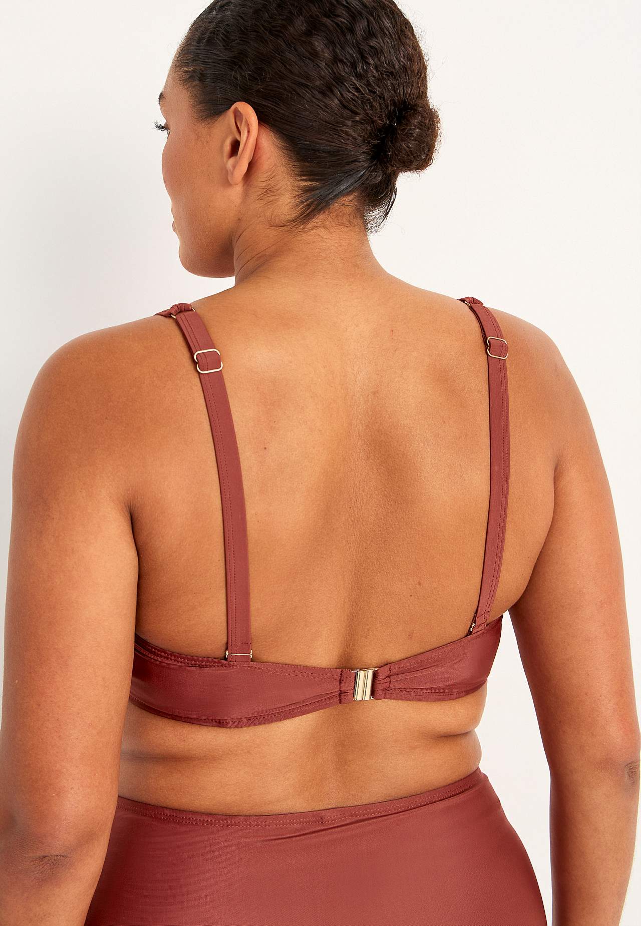 Mīksts bikini krūšturis