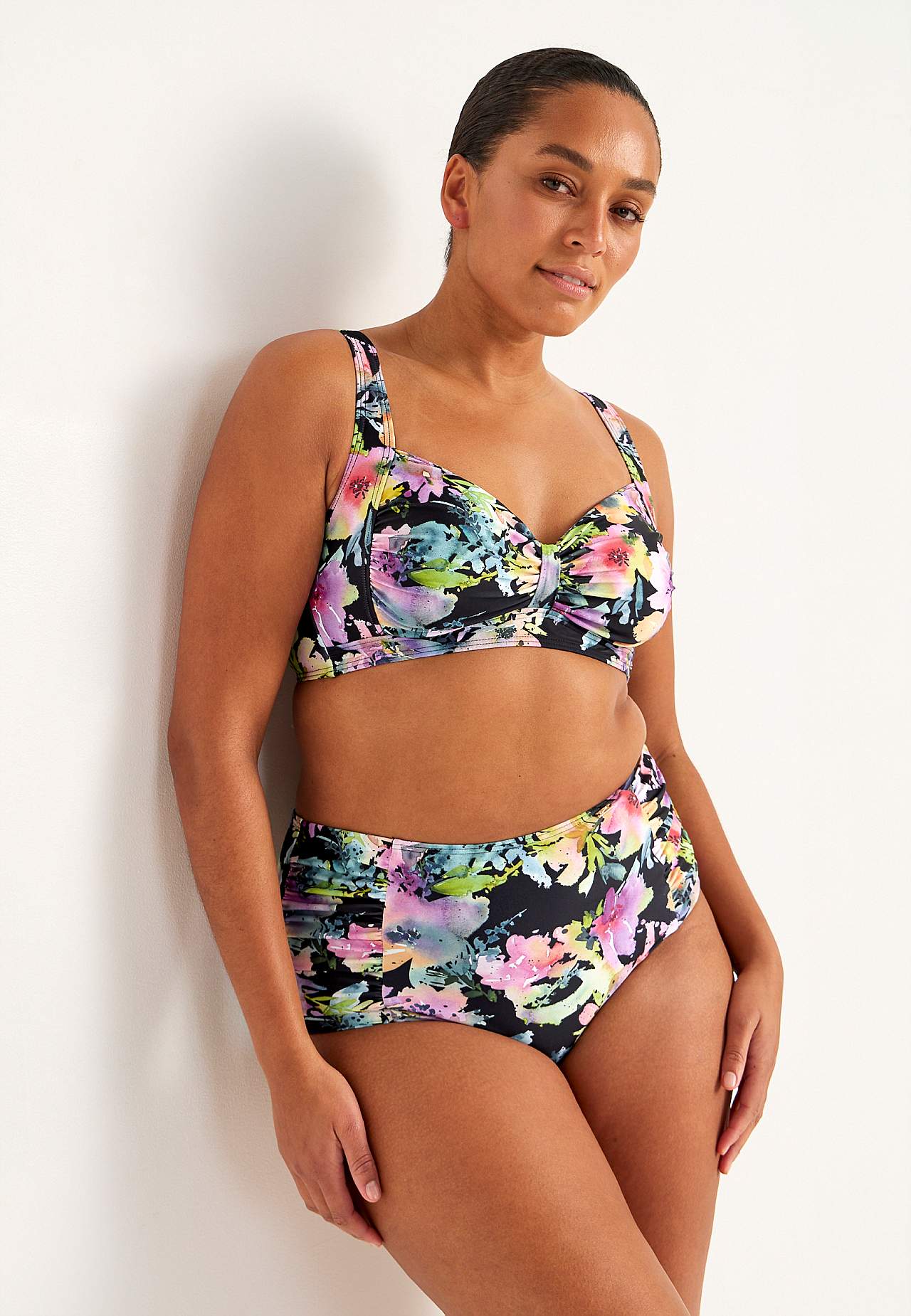 Bikini krūšturis bez stīpiņām