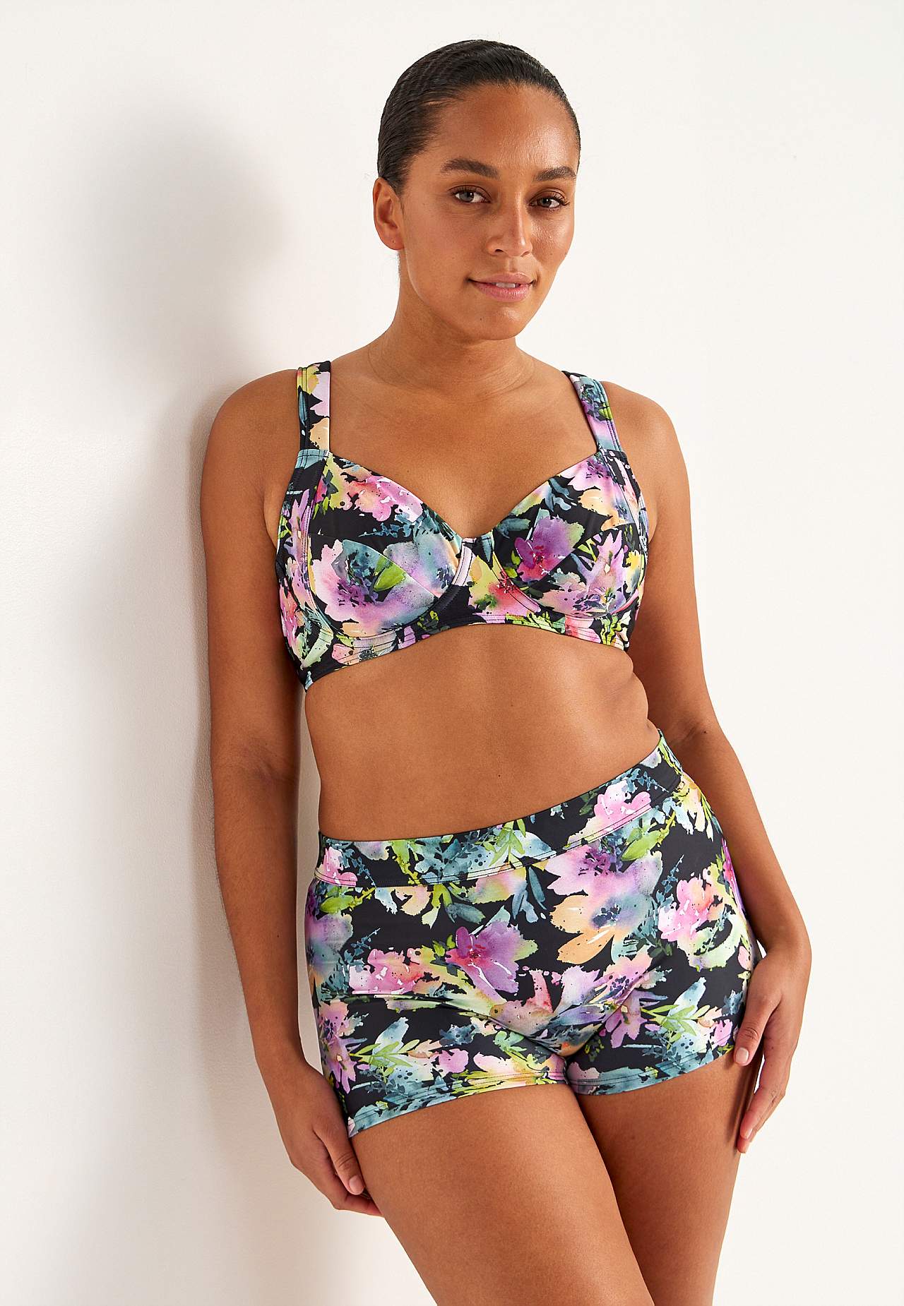 Nepolsterēts bikini krūšturis