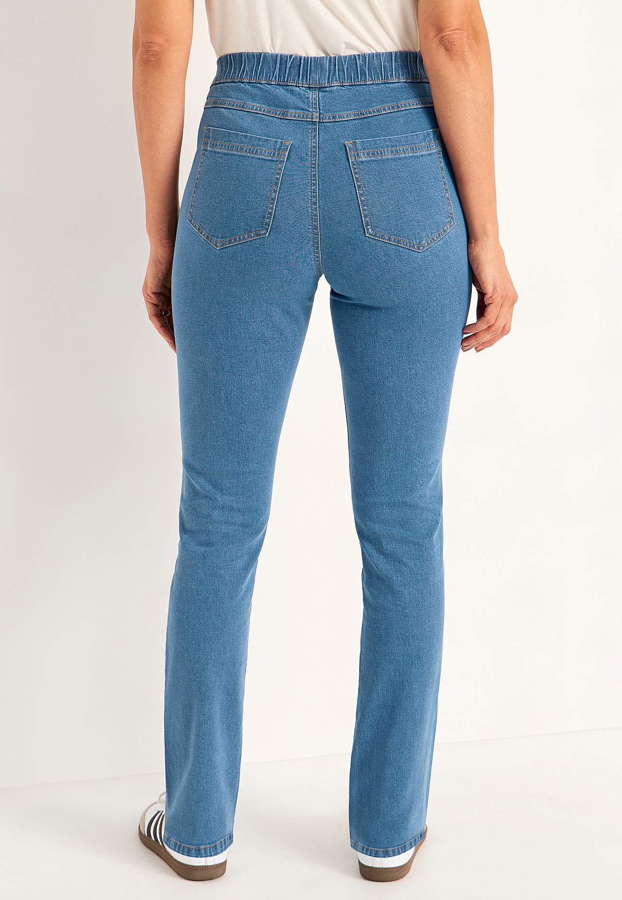 Pieguļoši elastīgi džegingi