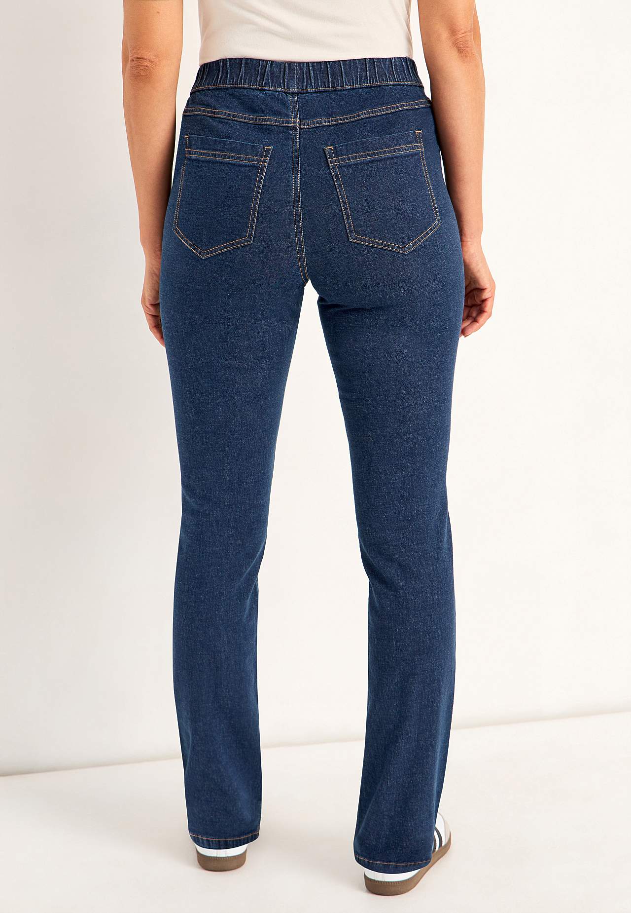 Pieguļoši elastīgi džegingi