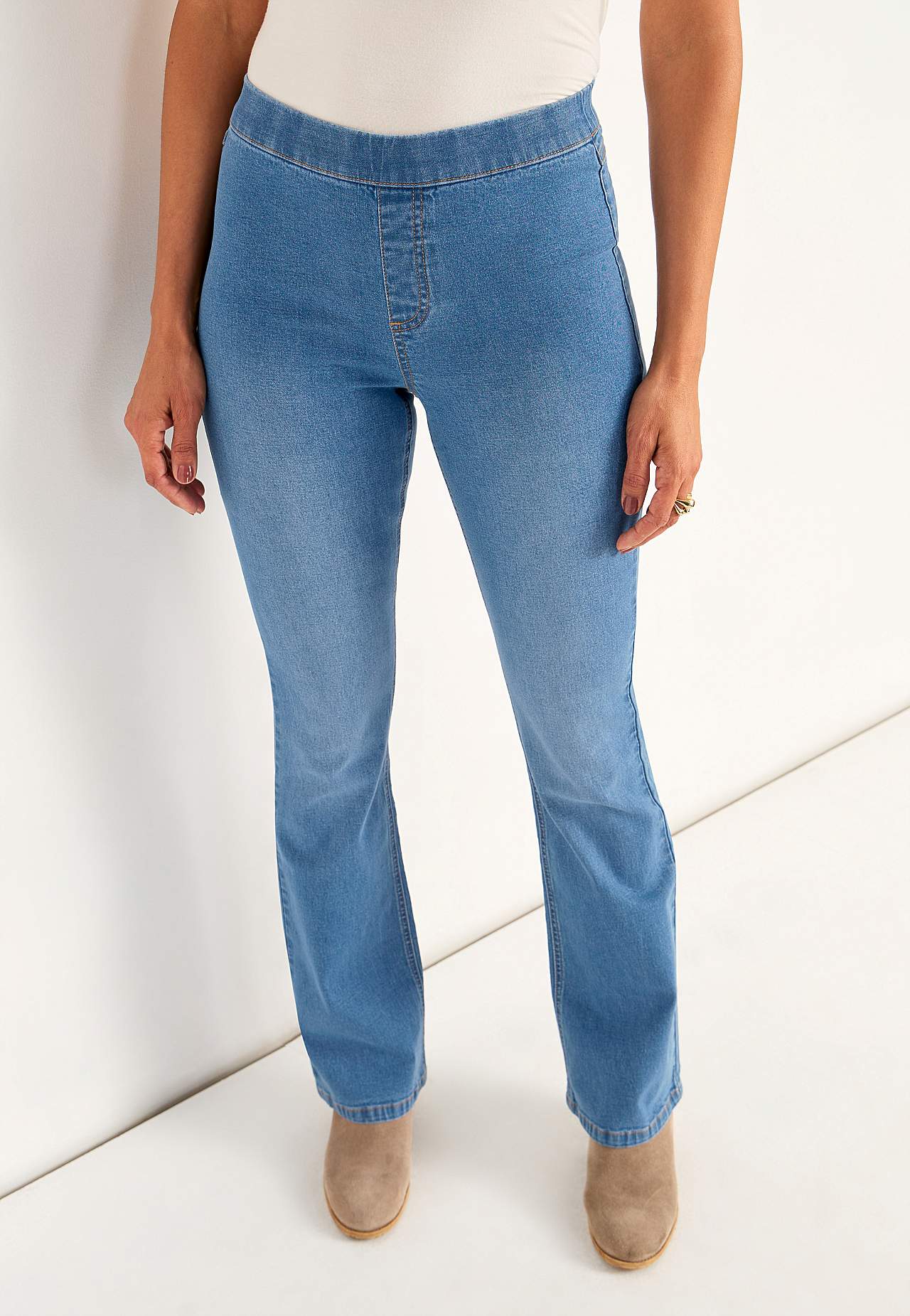 Elastīgi džegingi ar paplatinātiem staru galiem