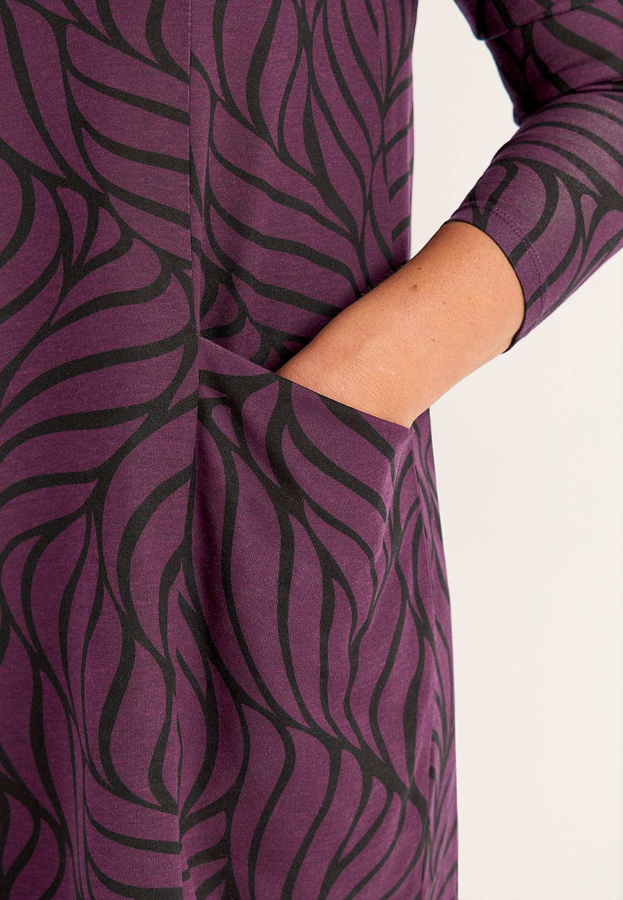 Trikotāžas tunika ar kabatām