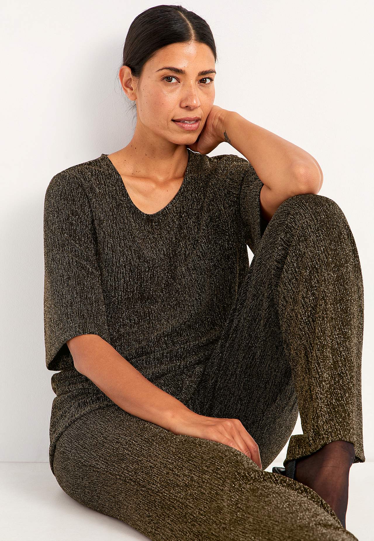 Mirdzoša svētku tunika