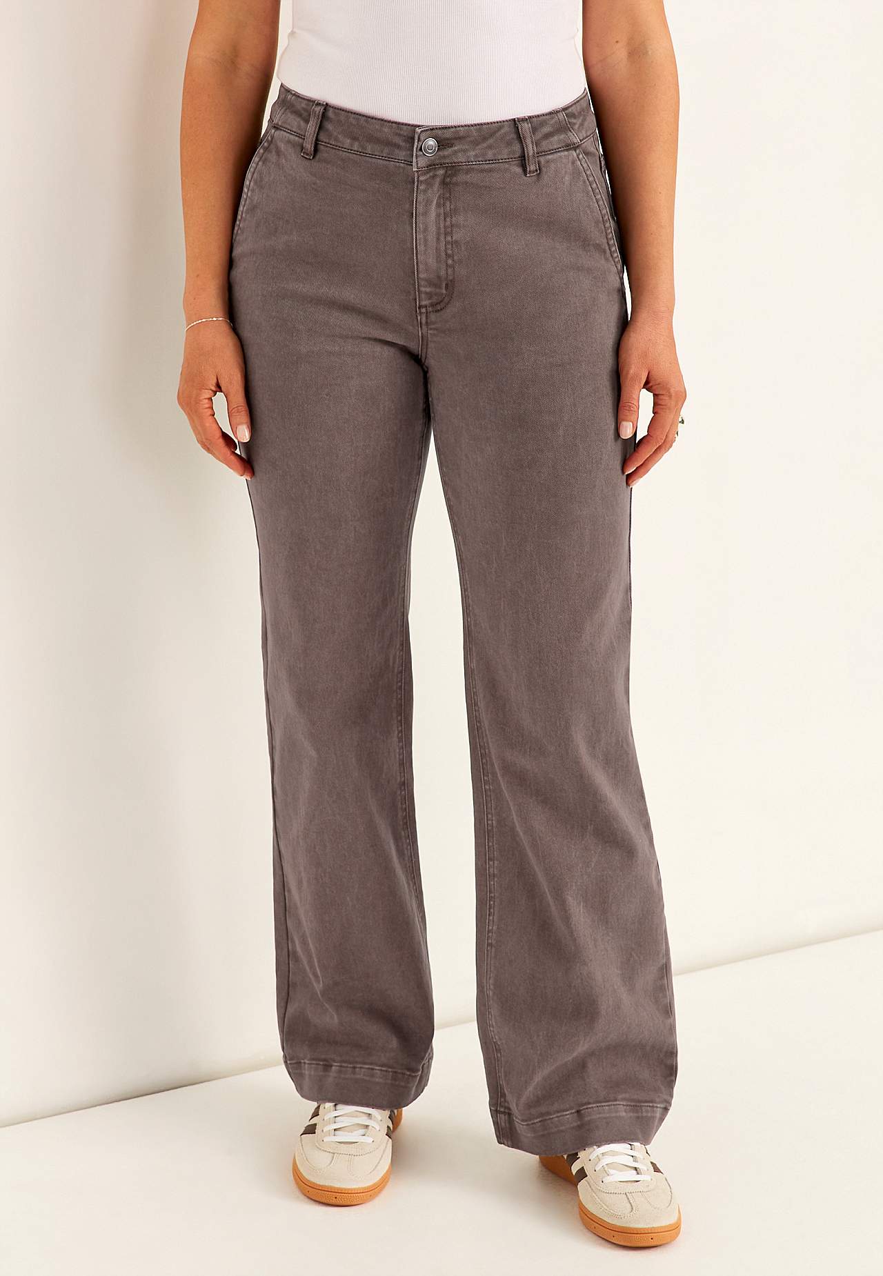 Platas garās bikses