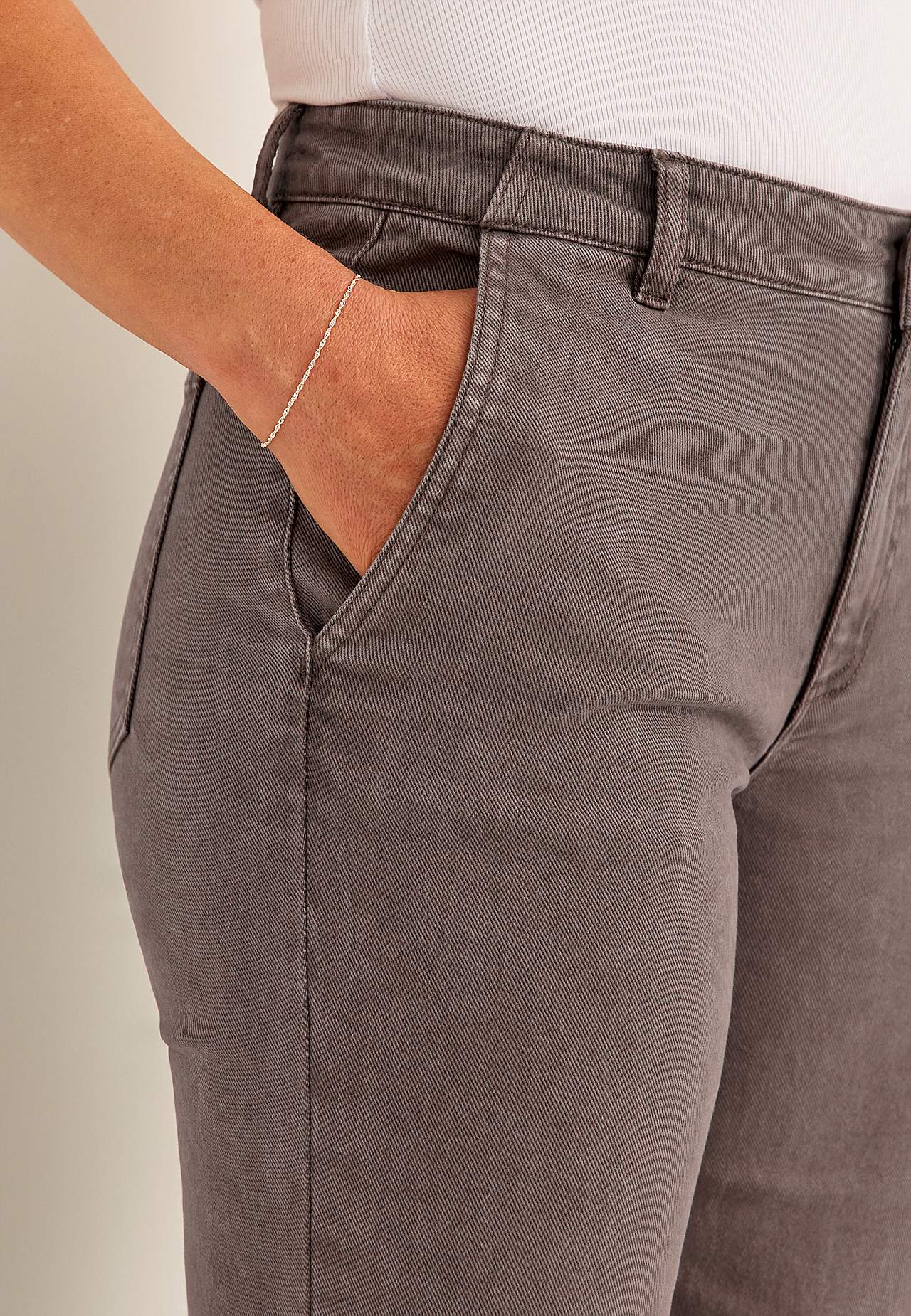 Platas garās bikses