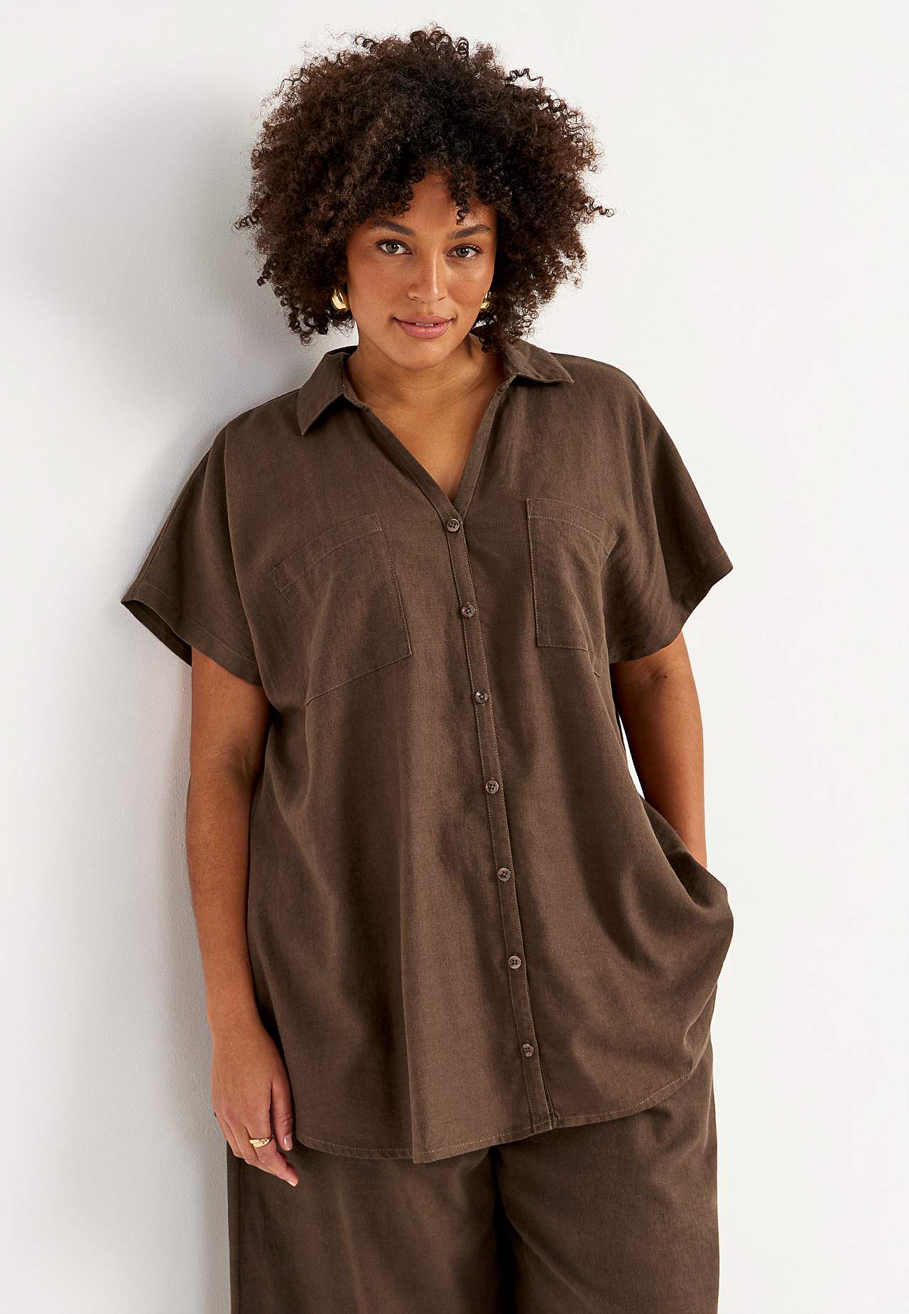 Lina tunika ar kabatām