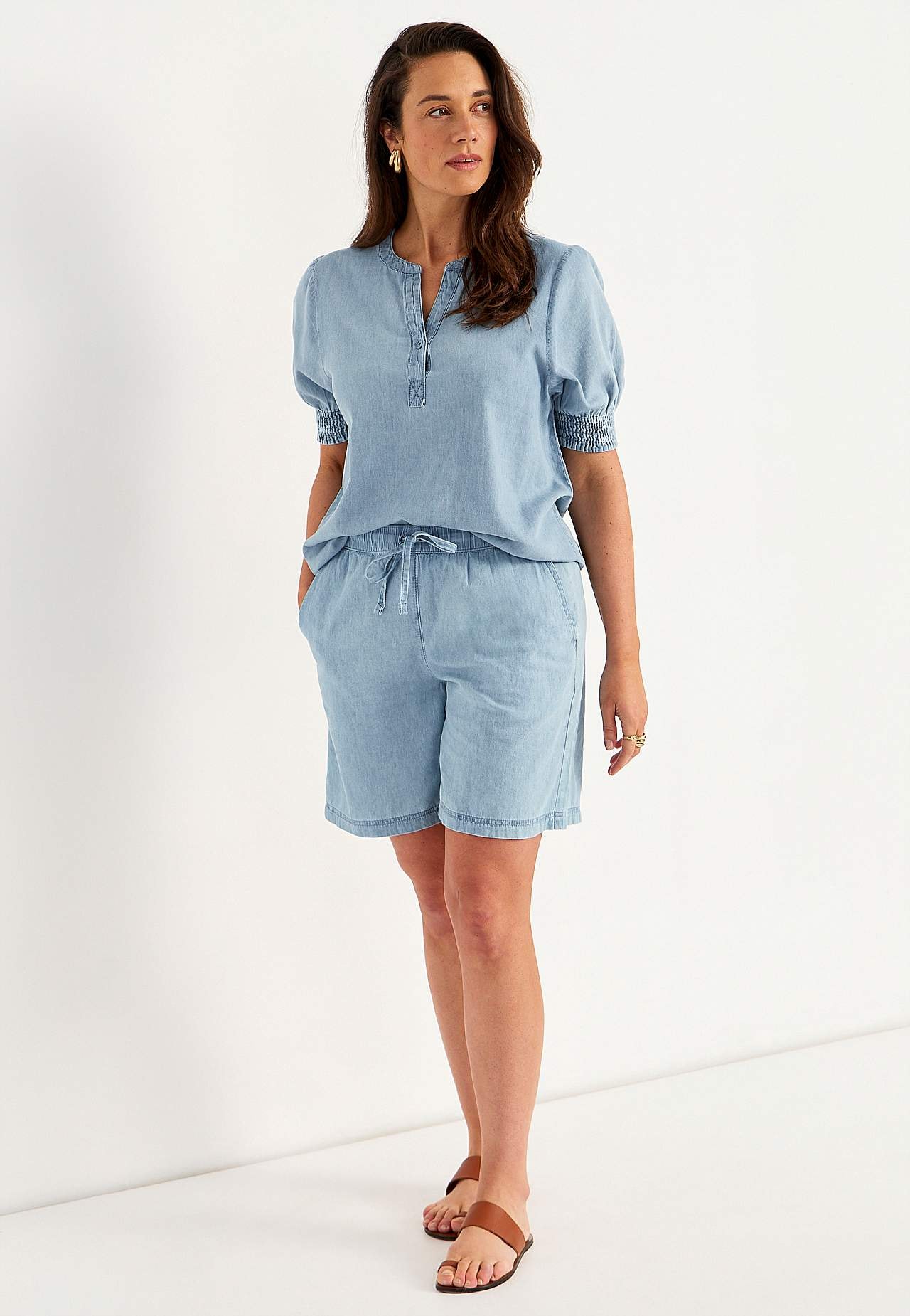 Īpaši mīksti džinsa šorti