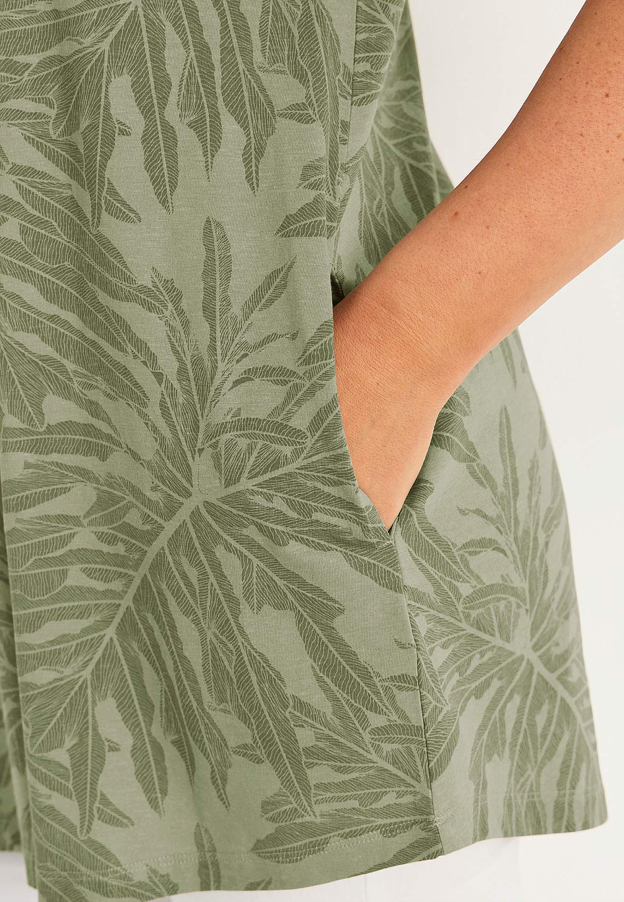 Organiskās kokvilnas tunika ar kabatām