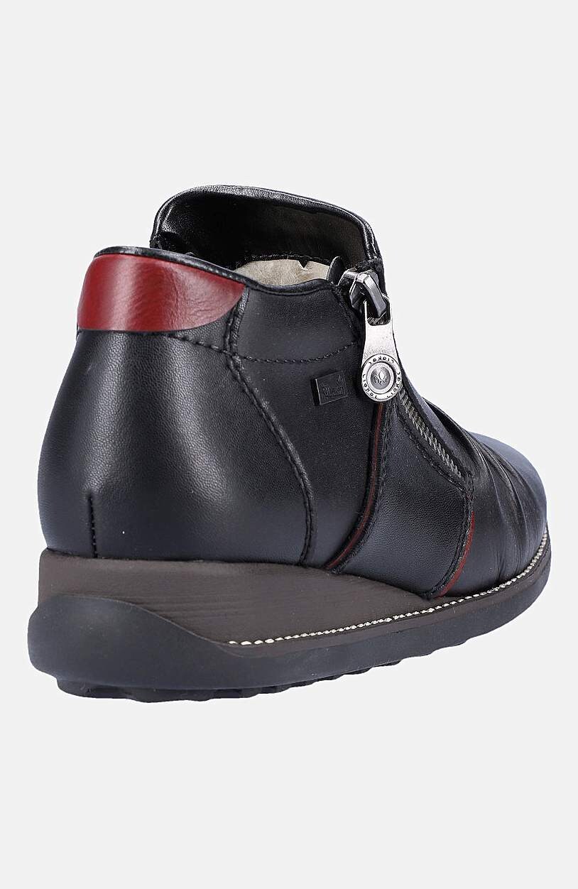 Apavi ar vilnas oderi