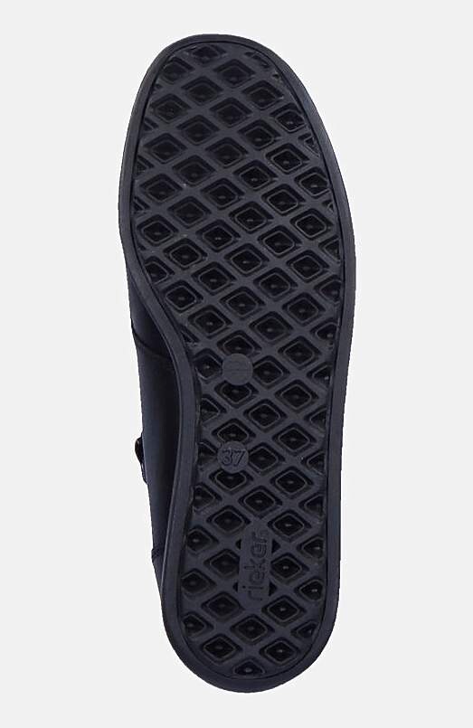 Apavi ar vilnas oderi