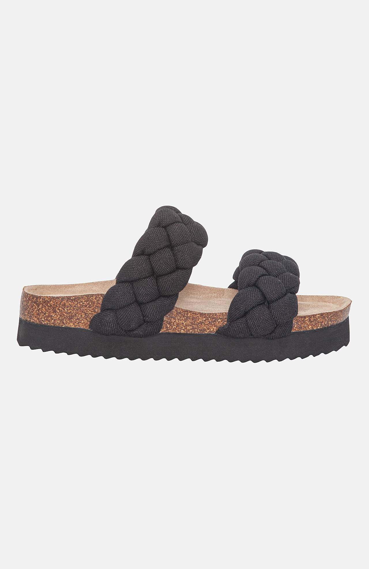 Sandales ar pītām siksniņām