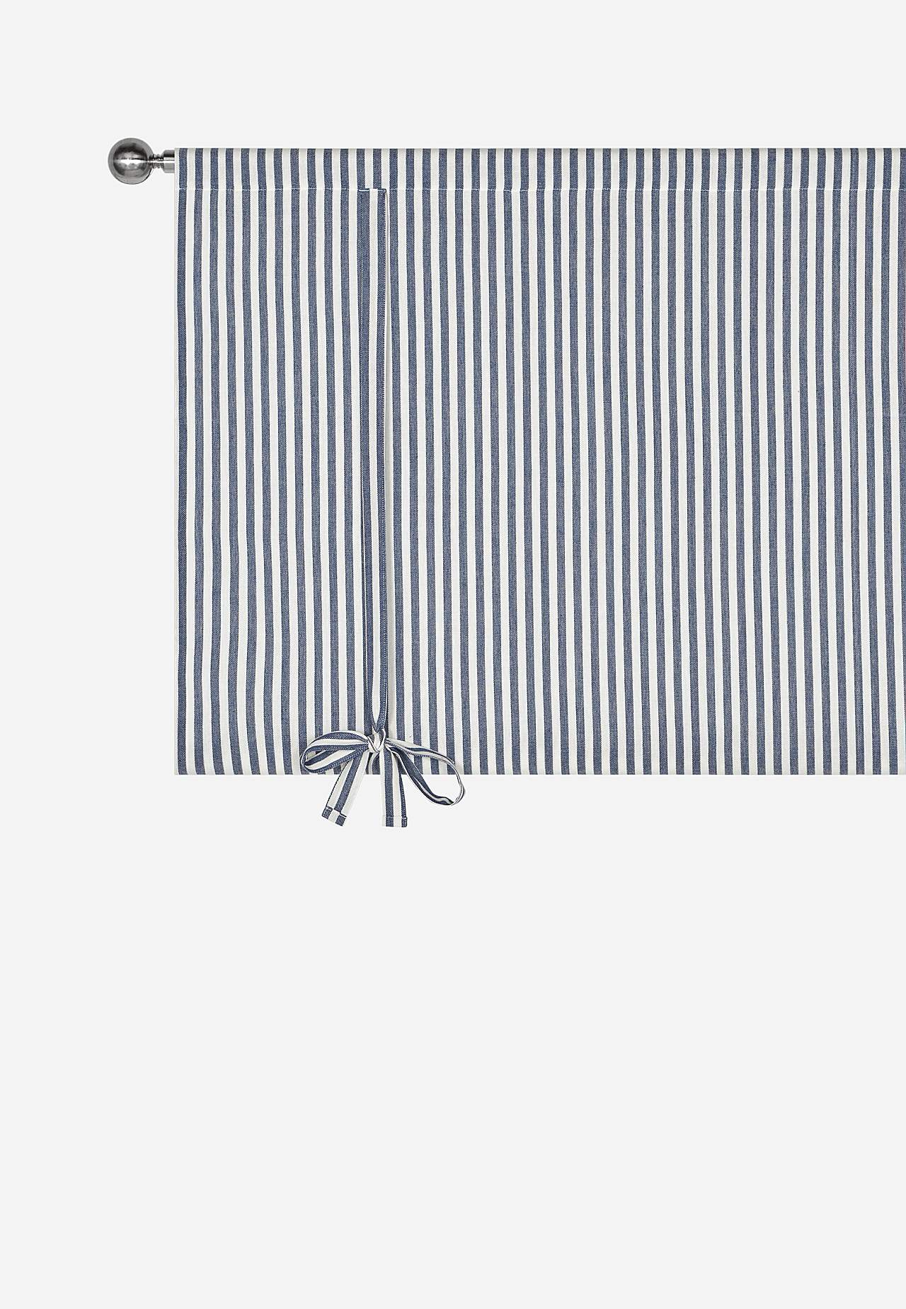 Rullējami svītraina auduma aizkari