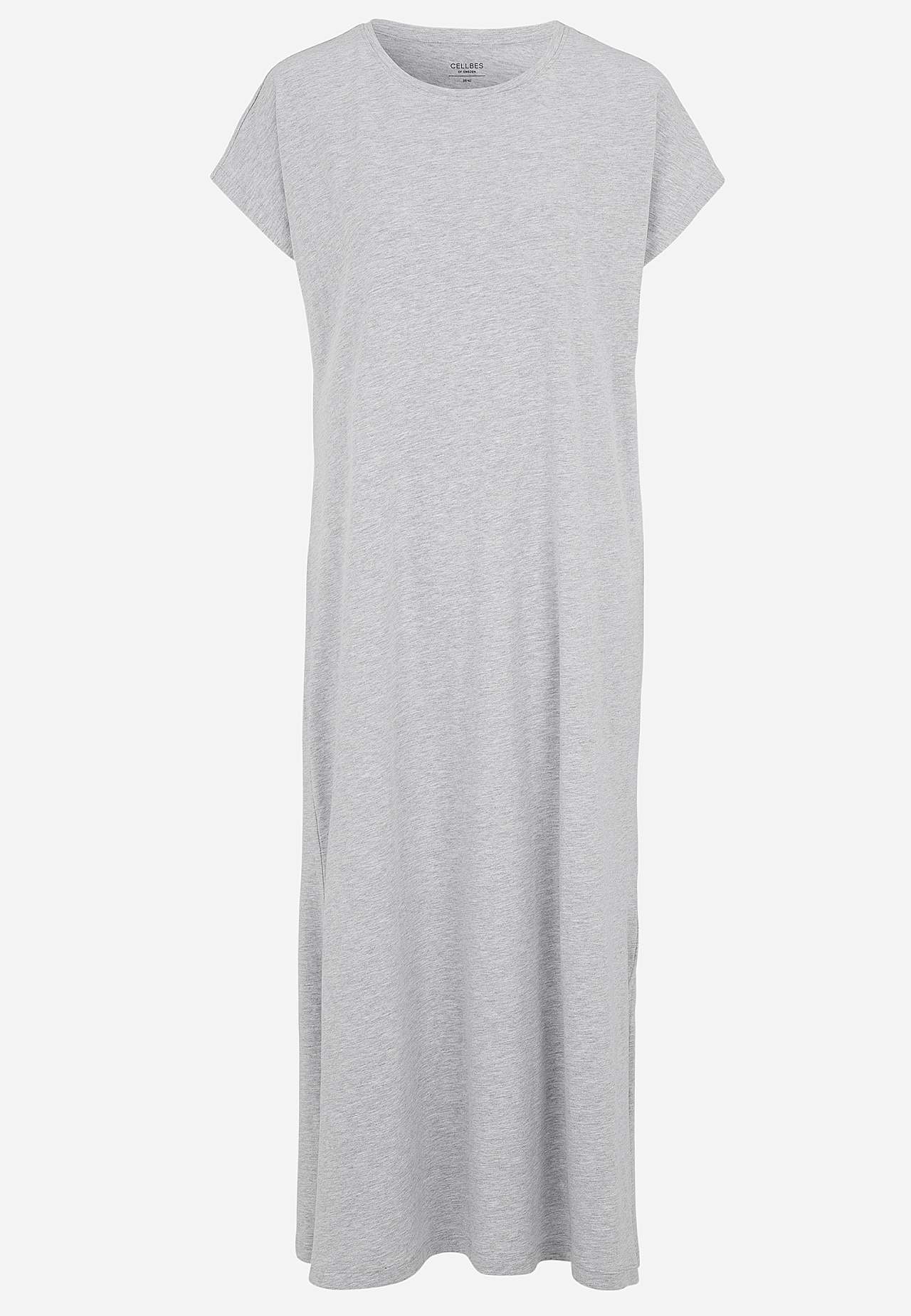 Naktskrekls ar īsām piedurknēm