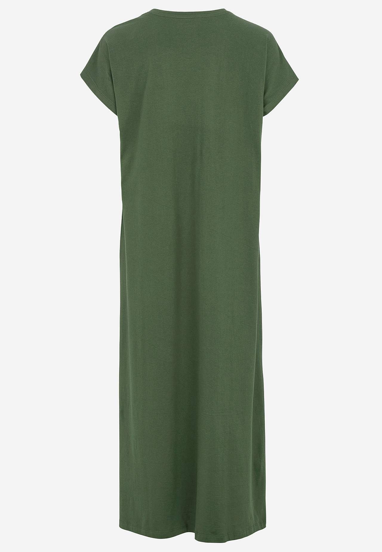 Naktskrekls ar īsām piedurknēm