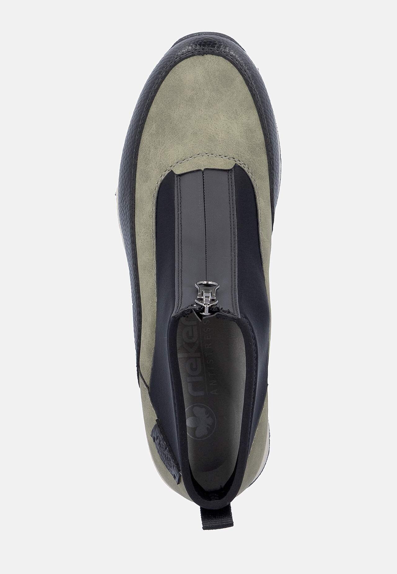 Sportiska stila zābaki ar ķīļpapēdi