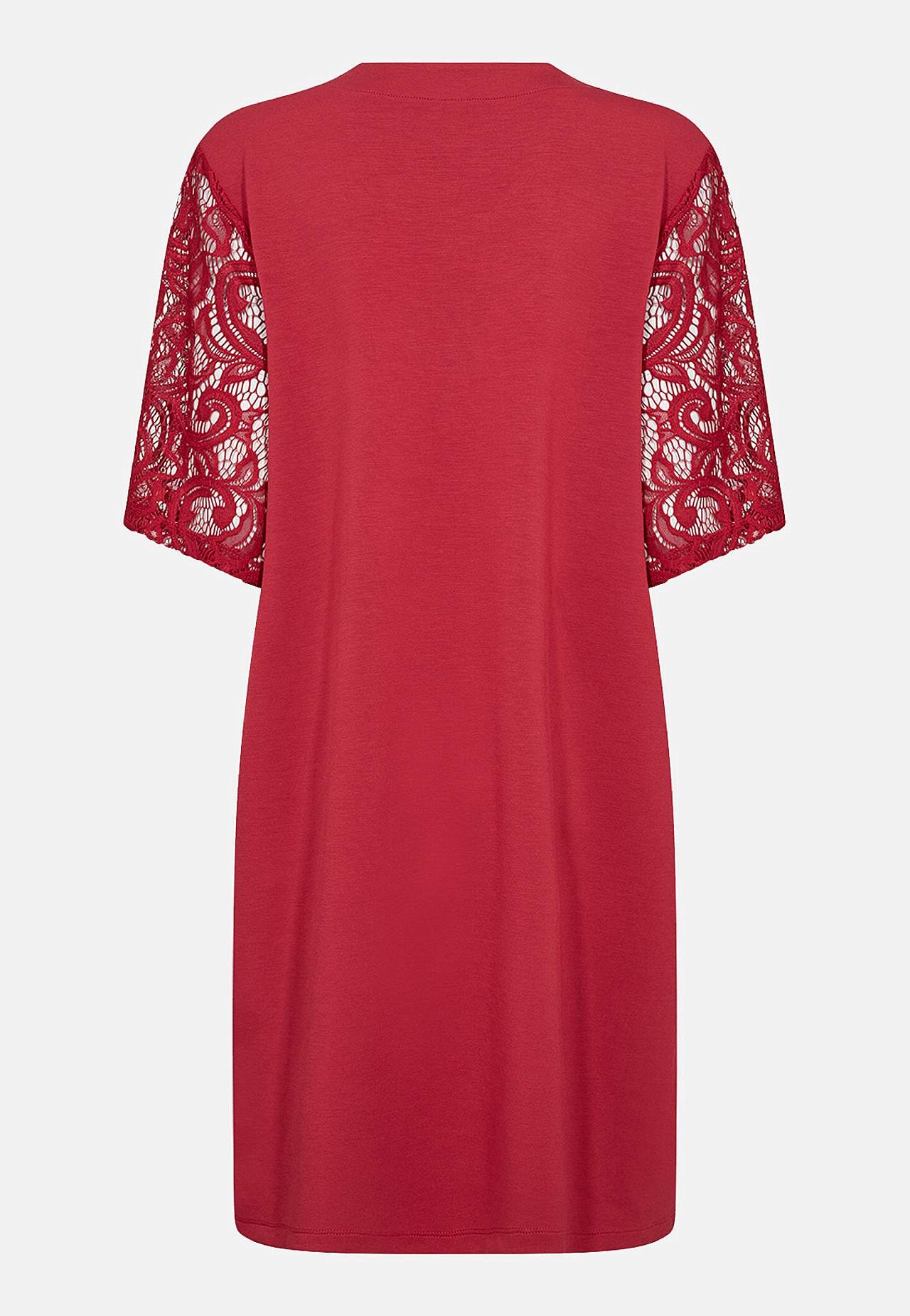 Ļoti mīksta trikotāžas kleita ar mežģīņu piedurknēm