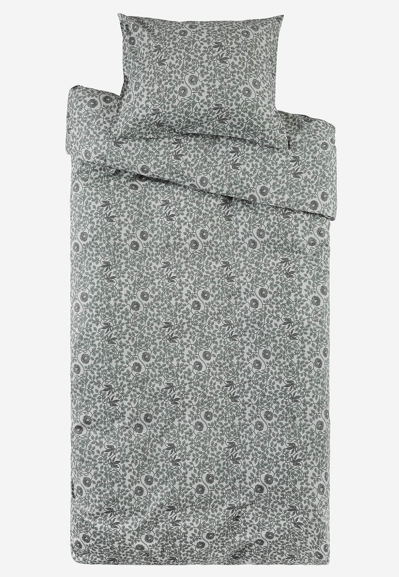 Gultasveļas komplekts ar sīkiem ziediņiem 150x210 cm