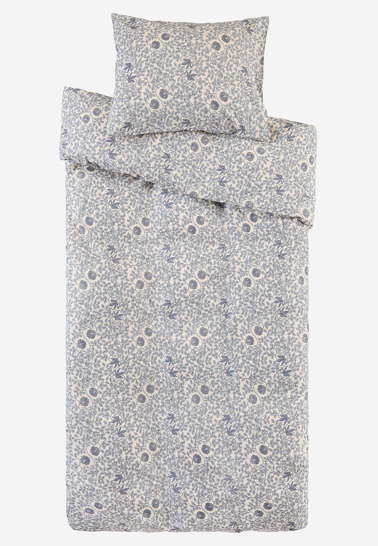 Gultasveļas komplekts ar sīkiem ziediņiem 150x210 cm